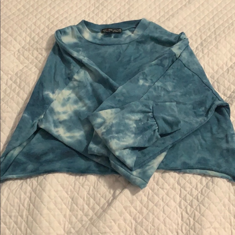 blue tye dye sweatshirt